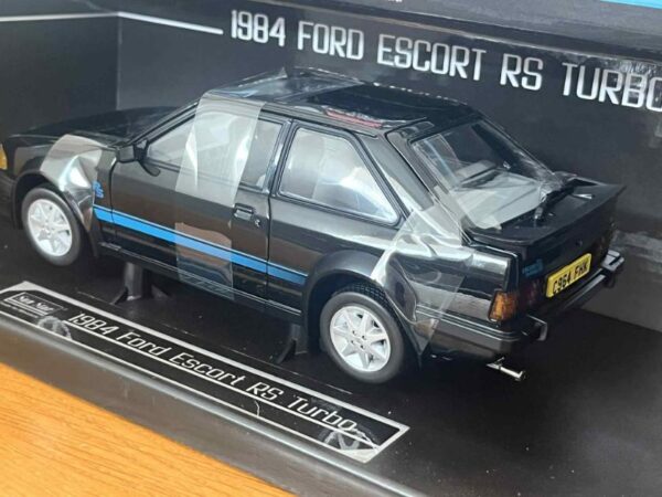Sun Star 1:18 Ford Escort RS Turbo Black 1984 - Image 12