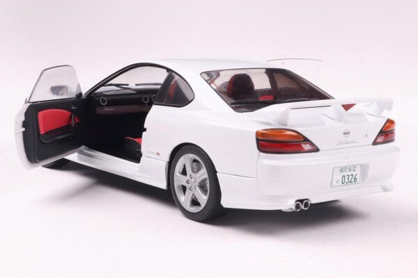 Solido 1/18 Nissan Silvia S15 Spec-R Aero – Aspen White – 1999 - Image 6