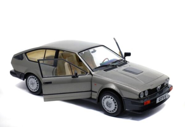 Solido 1/18 Alfa Romeo GTV6 1984 - Silver - ONLY 1 LEFT! - Image 7